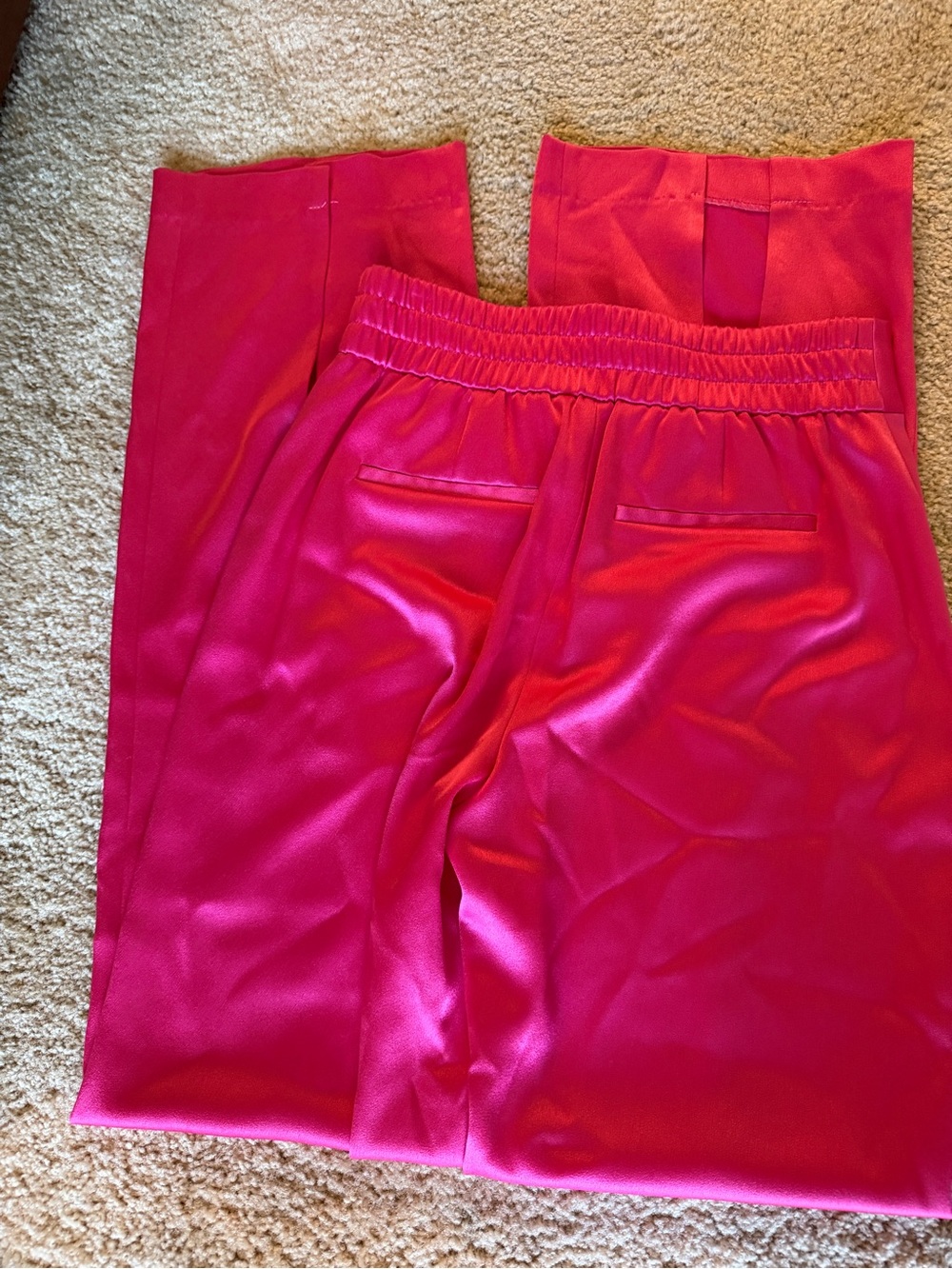 Alice + Olivia | Jody Satin High Waist Slit Front Pants size 4 Like New - Picture 4 of 7